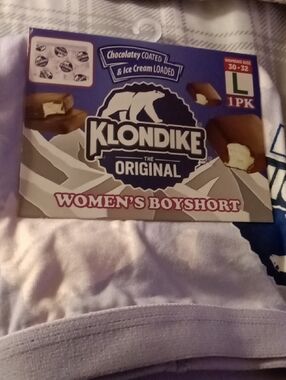 Klondike Women's Boyshort - White with Navy Print